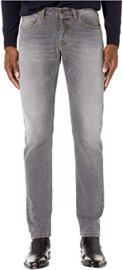 Five-Pocket Jeans in Grey