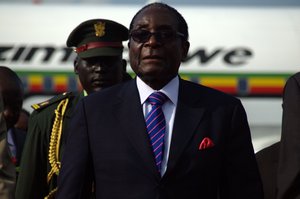 Robert Mugabe was one of the first heads of state to arrive in Juba