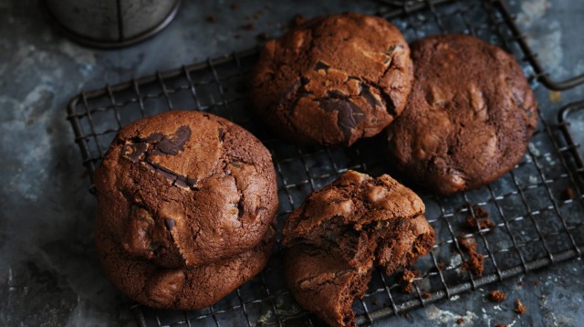 Dan Lepard's date and ginger chocolate chip biscuits.