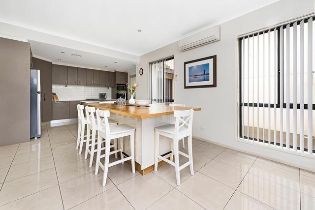 8 Elabana Street, ACT 2914