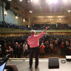 More than 2000 locals flocked to Melbourne Town Hall to farewell  ABC Radio’s retiring morning presenter Jon Faine. 