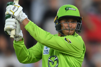 Usman Khawaja in action for Sydney Thunder.