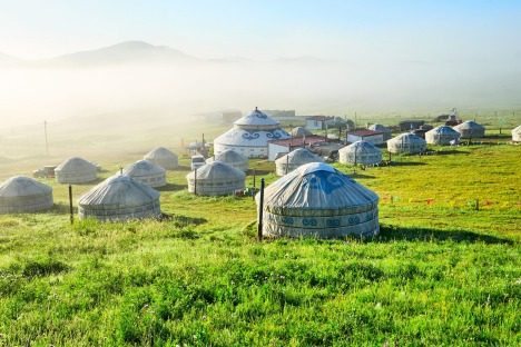 sunoct29coverasia Asia ; text by Ben Groundwater credit:?Shutterstock?** EDITORIAL USE ONLY ** Mongolia -?The landscape ...