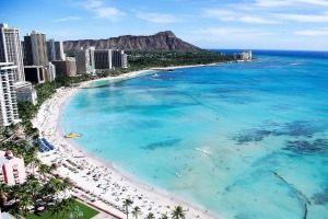 Waikiki Beach and Diamond Head, Honolulu, Hawaii.