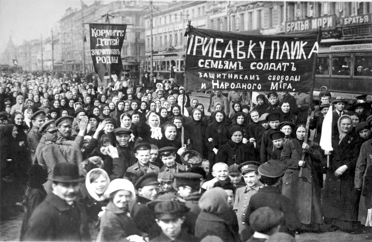 International_womens_day_1917-1-