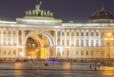 WINTER PALACE, ST PETERSBURG: The classical Baroque faade of the palace, official residence of the Russian Emperors ...