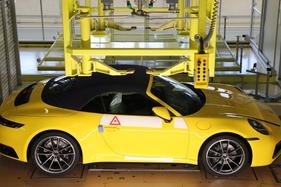 Aussie Porsche 911 buyers can now watch their car be built online