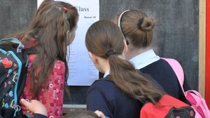 Most parents want full return to school, committee told