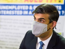 Chancellor Rishi Sunak in a mask