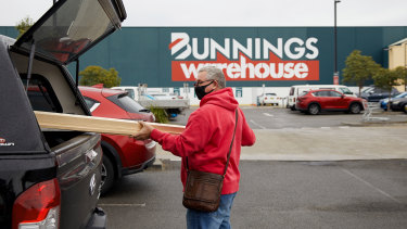 SMH BUSINESS. Generic, daily life, Bunnings Wallsend . August 7, 2020. Photo: Zoe Lonergan