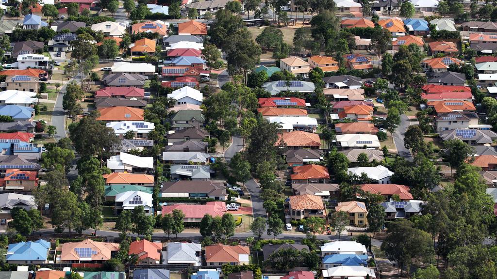 RBA holds interest rates at record low as Melbourne enters stage 4 lockdown