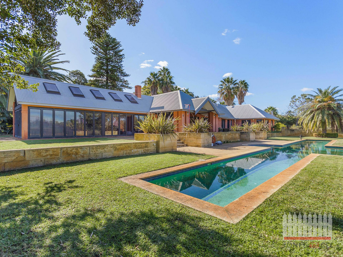 Equestrian property in Swan Valley a historical haven