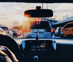 In a jam, sitting in traffic in Metro Manila, the Philippines. Jolene Torres/Unsplash