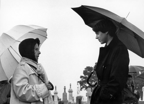 harold-and-maude-bw-funeral-shot