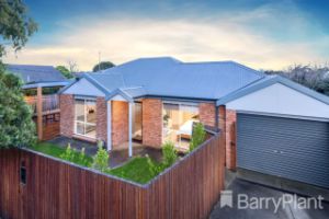 Melbourne first-home buyer snaps up $546,000 Geelong townhouse