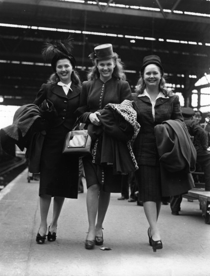 1th September 1946:  Actress sisters Betsy, Vicky and Dixie Ross at Waterloo Station, on arrival in London on the Queen Mary boat train. They are to appear in the new Sid Field show 'Piccadilly Hayride'.