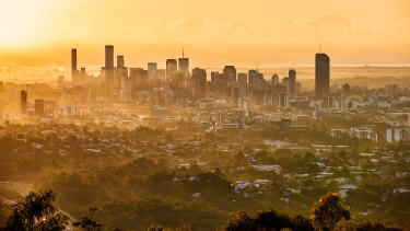 Sunrise over the City skyline of Brisbane from the Mt Coot-tha lookout. 