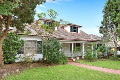 Home in Sydney's inner west sells for $1.8m above reserve