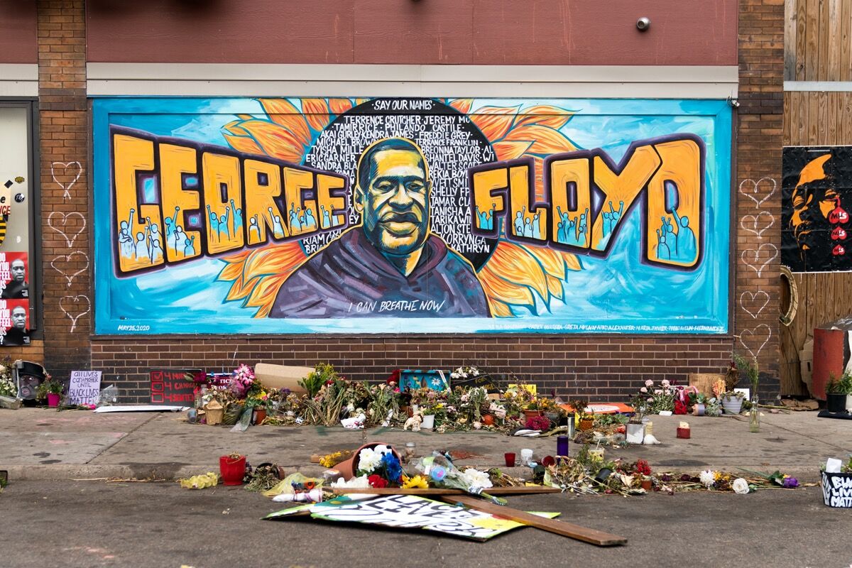 George Floyd Mural by Greta McLain, Xena Goldman and Cadex Herrera, 2020. Photo by Lorie Shaull. Courtesy of the artists.