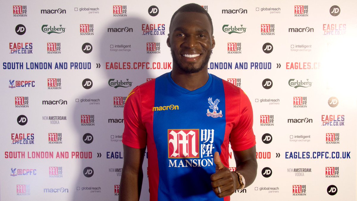 Crystal Palace confirm signing of Christian Benteke from Liverpool