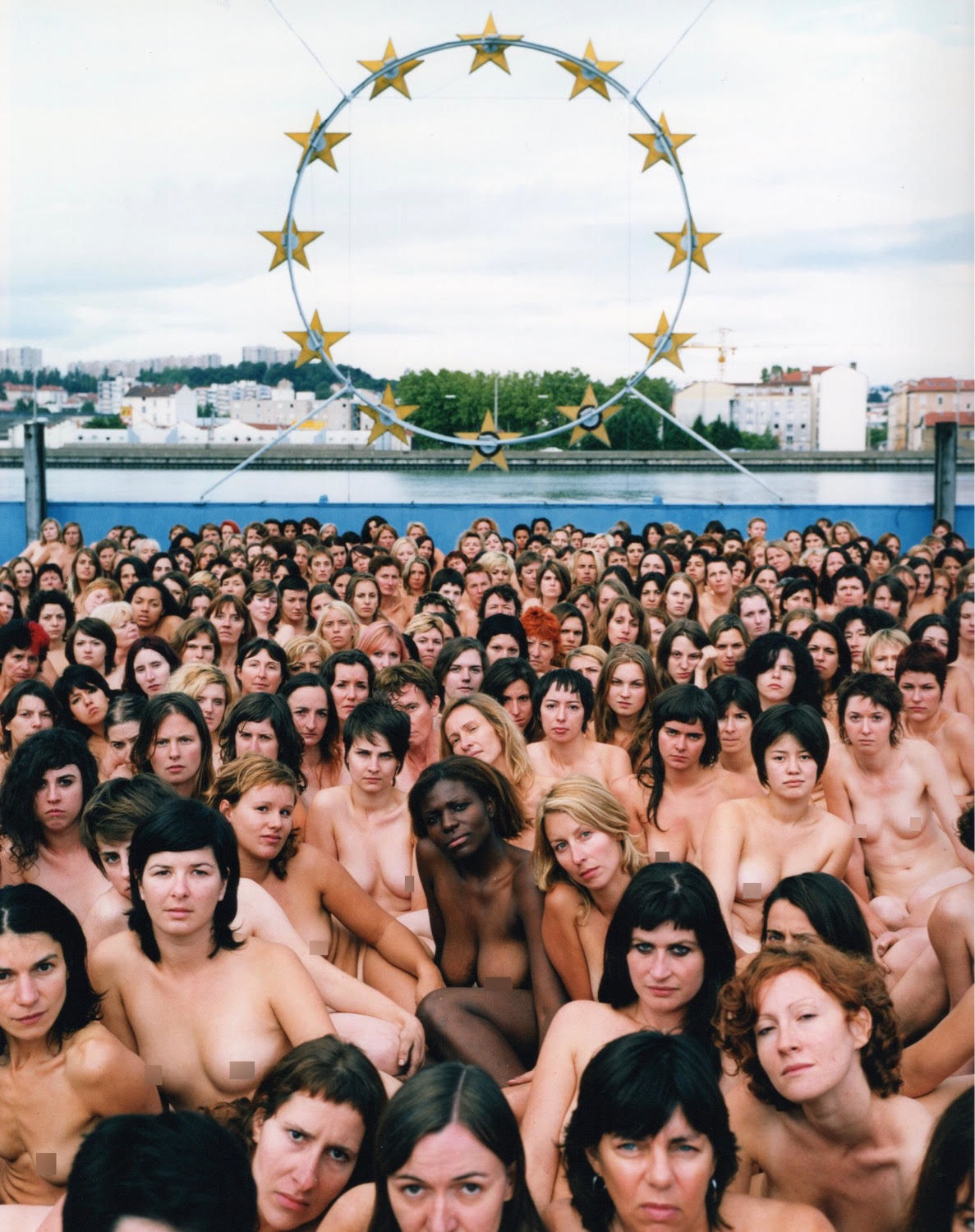 Spencer Tunick, France 3 (Biennale de Lyon) (censored), 2005. Courtesy of the artist.