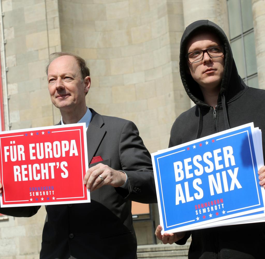 Da standen sie noch zusammen: Martin Sonneborn (l.) und Nico Semsrott