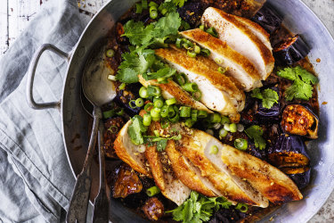 Neil Perry recipe : Chicken with Fish-fragrant eggplant.