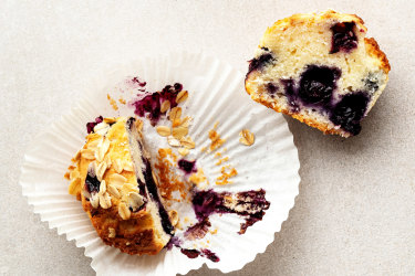 Blueberry muffin.