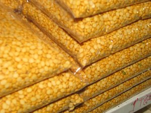 Tour Dal - Pulses Cereals in a grocery shop, Pune, India