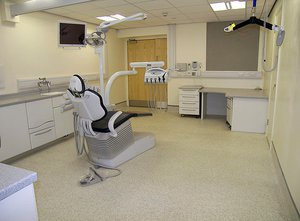 A surgery at NHS Borders Dental Centre, Coldstream   geograph.org.uk   1312792