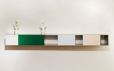 Wall-mounted shelf