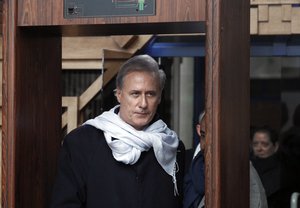 Former French government junior minister Georges Tron leaves the courthouse in Bobigny near Paris, France, Thursday, Dec. 14, 2017.