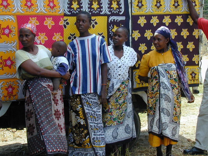 A Cloth of Many Meanings: Khanga’s Role in Kenyan Culture