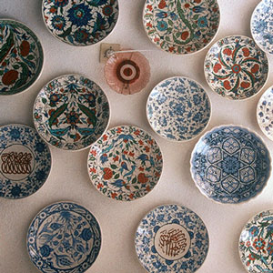 Modern Islamic Ceramics