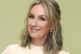 Miss Popularity: Lisa McCune’s journey from gold Logies to blue skies