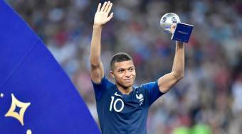 Kylian Mbappe wins Young Player Award