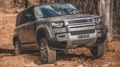 2021 Land Rover Defender 110 P400 S off-road review