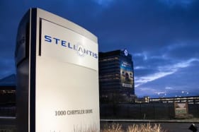 Stellantis saves Chrysler, Alfa Romeo and more, but will it last?