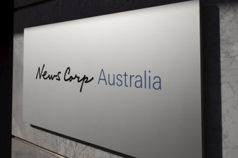 Experts have criticised a maove by News Corp to fold most of its regional websites into two of its major mastheads.