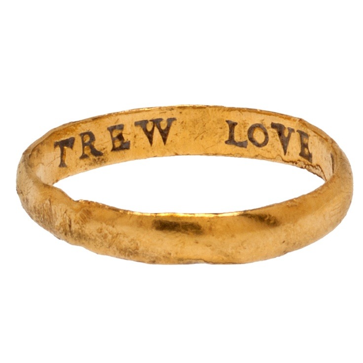 moonandwomb:
“Ca. late 17th - early 18th century gold posy ring.
Inscribed interior reads: TREW LOVE IS MY DESYRE.
”