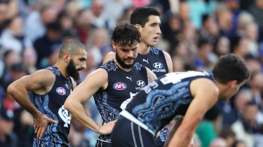 SYDNEY, AUSTRALIA - JUNE 06: Zac Williams of the Blues looks dejected during the round 12 AFL match between the Carlton Blues and the West Coast Eagles at Sydney Cricket Ground on June 06, 2021 in Sydney, Australia. (Photo by Mark Kolbe/Getty Images)