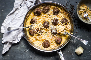 Cacio e pepe meatballs