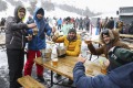 Aaron Kavanagh, Brian Fahy, Pete Foxe, Shea Marriott and Garry Jordan warm up at Thredbo.