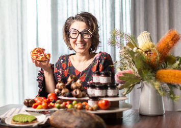 Alice Zavlasky and her Tumami condiment. 