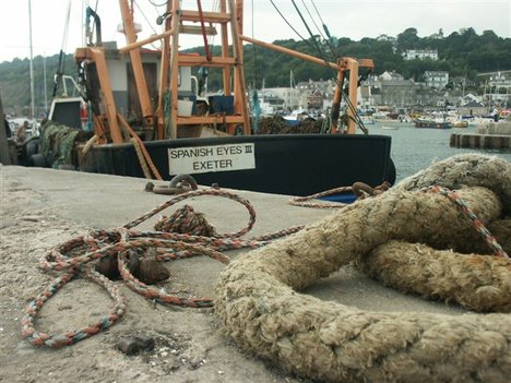 Fishing boat, Lyme Regis harbour   geograph.org.uk   231641