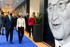 23 April 2021, Ursula von der Leyen, President of the European Commission, accompanied by Viktor Orban, Hungarian Prime Minister, to the European Commission, Belgium, Brussels - EC/Berlaymont.