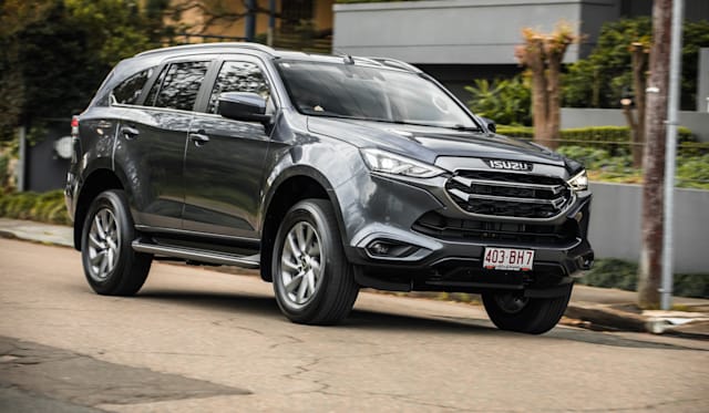 2021 Isuzu MU-X LS-U review