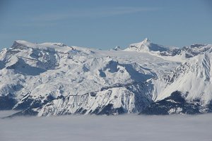 File - The Tsanfleuron Glacier is a 3.5 km (2.2 mi) long glacier (2005) situated in the western Bernese Alps in the cantons of Valais and Vaud in Switzerland.