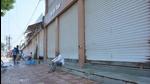 Shops shut owing to the bandh in Akola, Maharashtra, on Monday. (HT PHOTO)