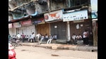 Shops in Kalyan stay shut during the Statewide bandh on Monday. Hundreds of protestors in Thane district were detained. (RISHIKESH CHOUDHARY/HT PHOTO)